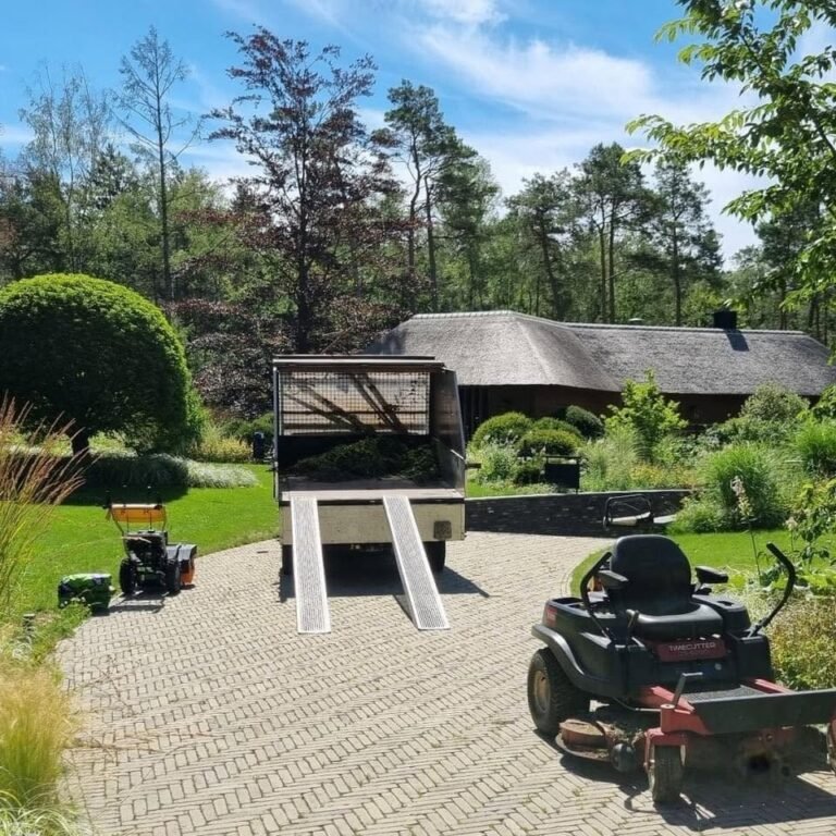 Tuinonderhoud met professionele machines